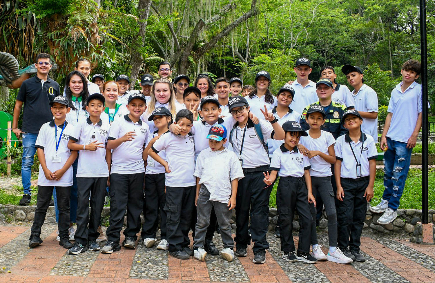 CDMB implementó “ARCO”: inspirado en el arte para promover el cuidado y la conservación de las unidades hidrográficas en territorio CDMB