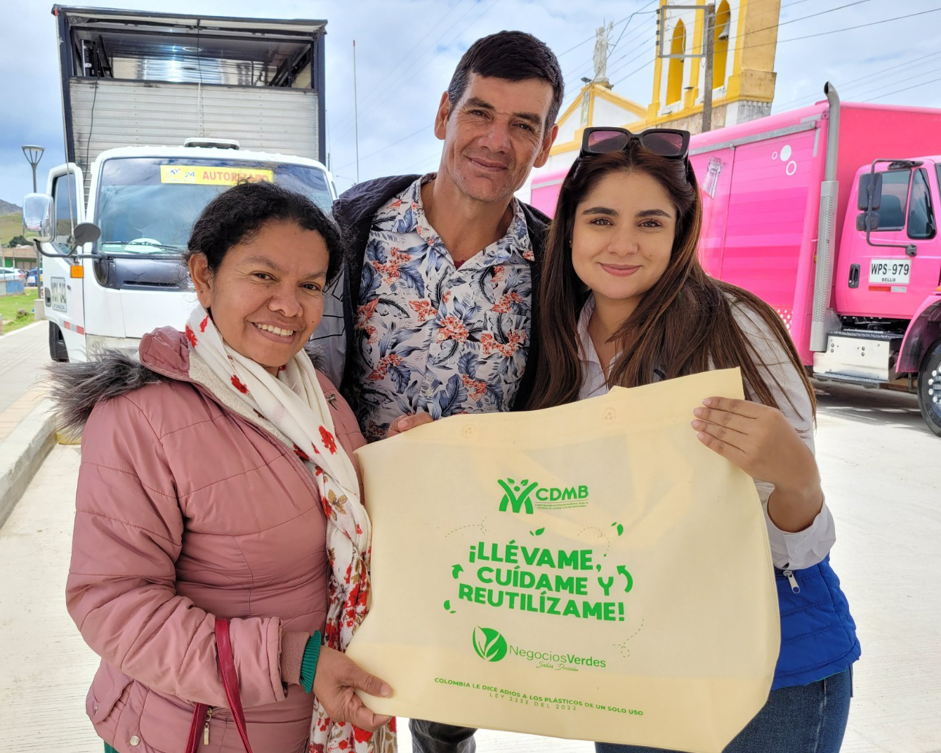 La CDMB impulsa la campaña de comunicación y sensibilización ambiental Me Uno Al Ciclo del Cambio