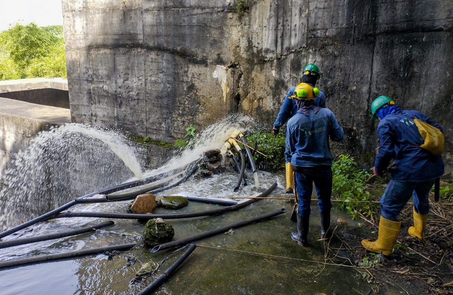 CDMB y autoridades fortalecen operativos contra la minería ilegal en la escarpa occidental de Bucaramanga